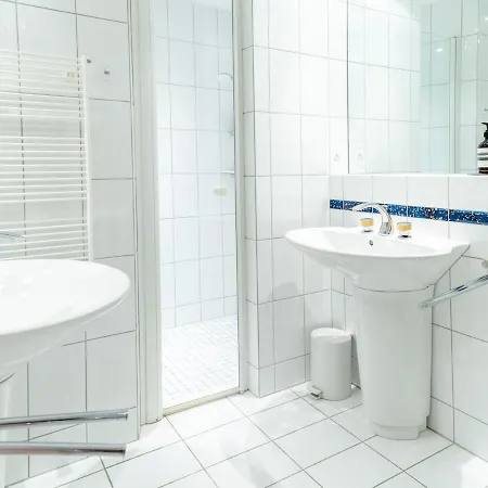 Orion - Garten Daire *